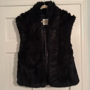 Black faux fur oversized vest